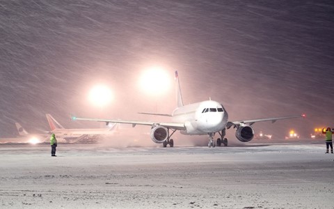 What to do if your flights are impacted by a snow storm